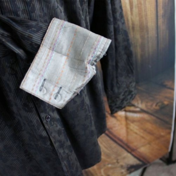 Robert Graham Men's Large Flip Cuff Long Sleeve - Picture 8 of 8